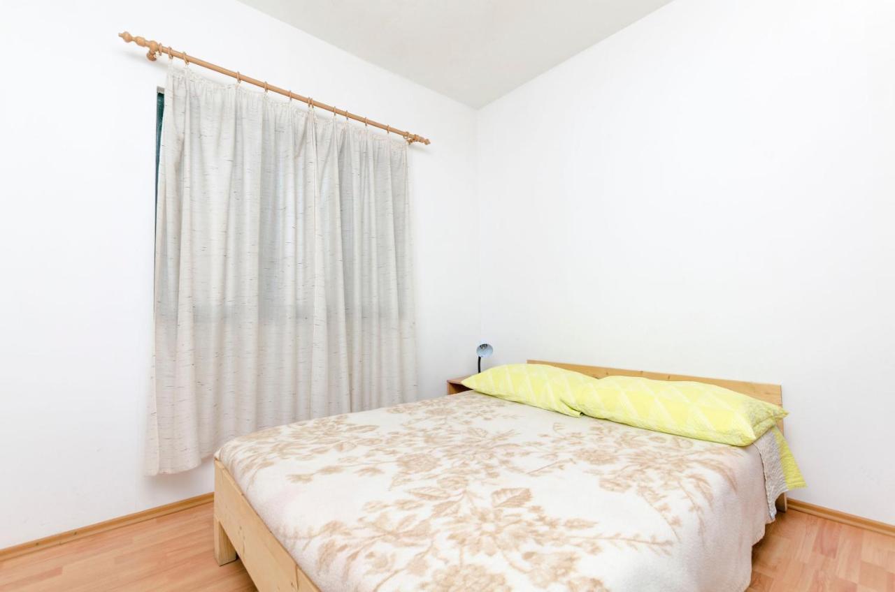Apartments Katja Τρογκίρ Εξωτερικό φωτογραφία