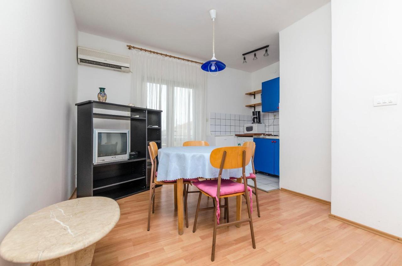 Apartments Katja Τρογκίρ Εξωτερικό φωτογραφία